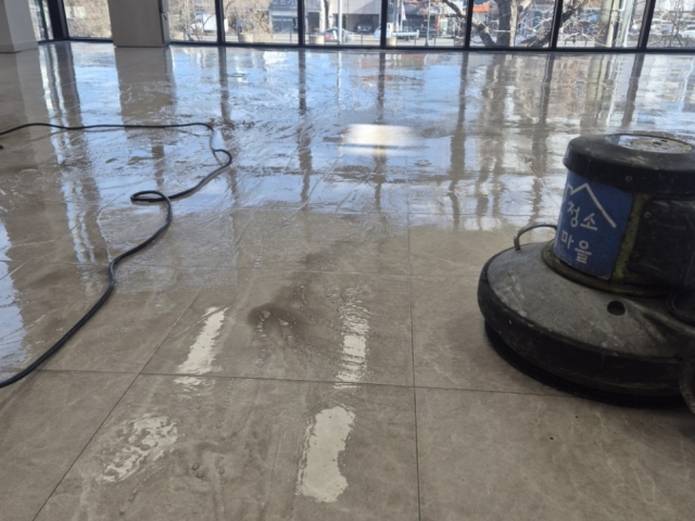 담양사무실청소 담양바닥왁스코팅 화장실 계단청소